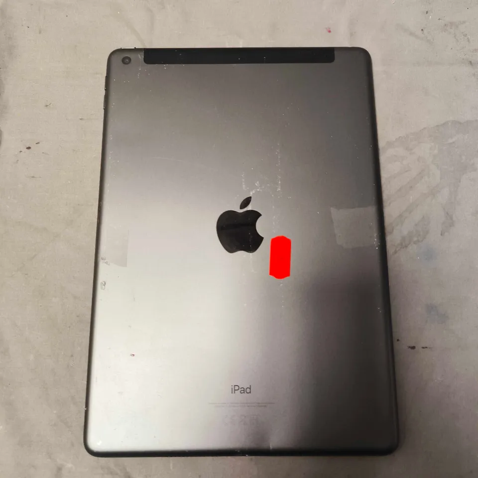 APPLE IPAD TABLET - A2604