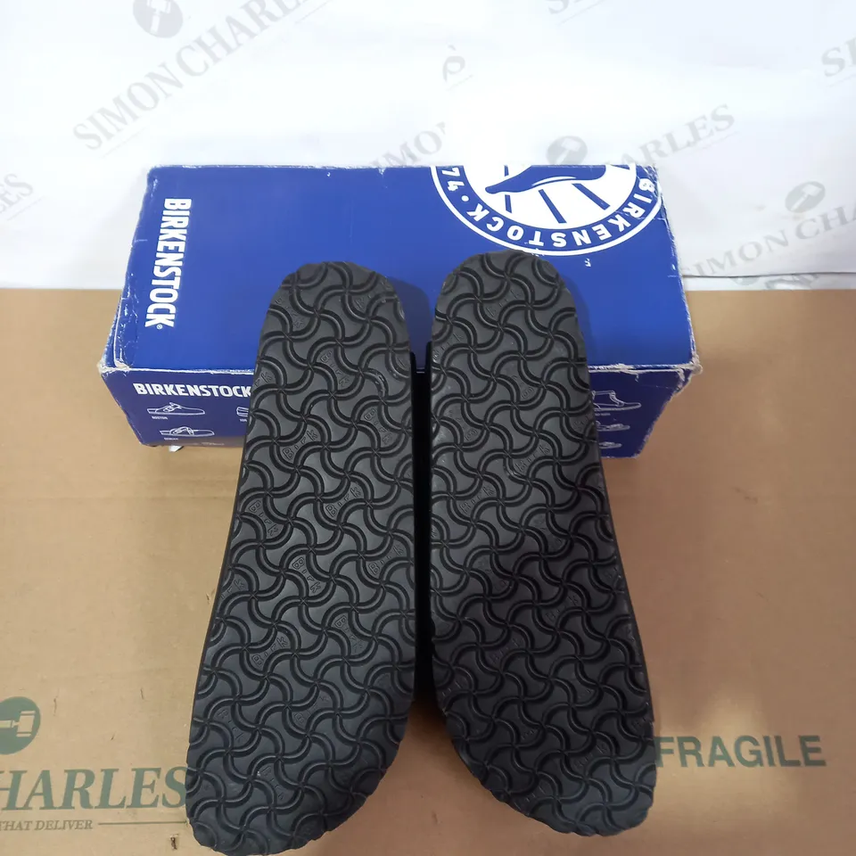 BOXED PAIR OF BIRKENSTOCK SANDALS SIZE 43