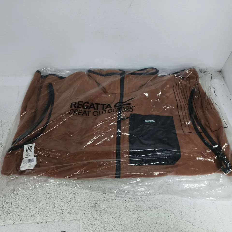 BAGGED REGATTA FRANKIE B/W NUT BROWN MEN'S GILET SIZE XXL