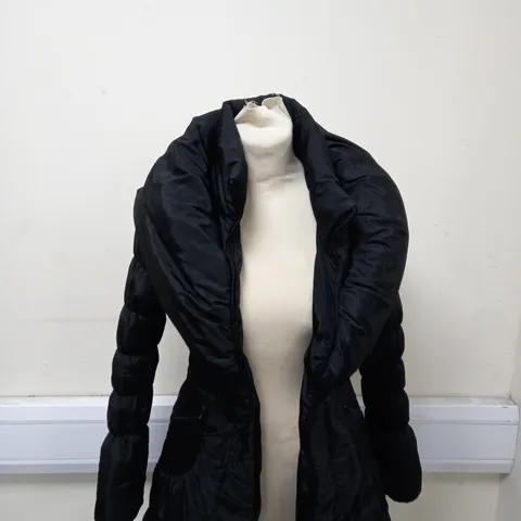 WOMENS PETITE BUBBLE COAT SIZE UNSPECIFIED