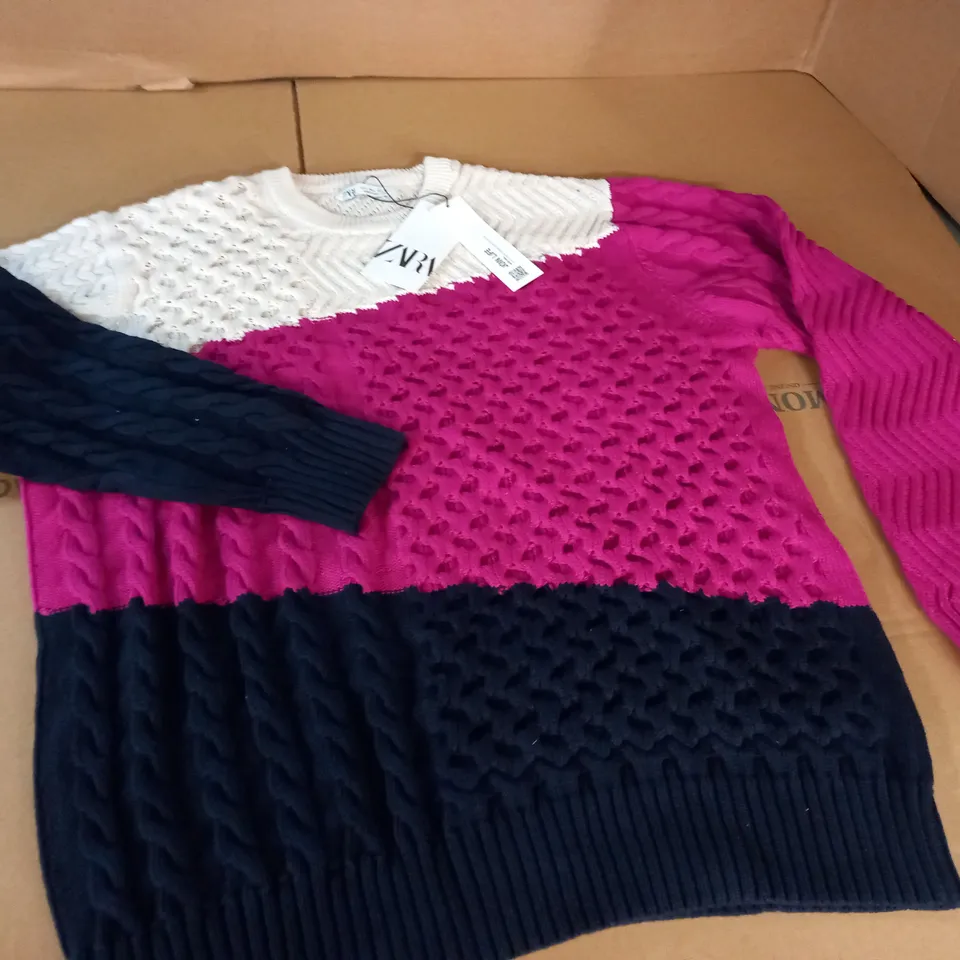 ZARA CHUNKY KNIT JUMPER - EUR L