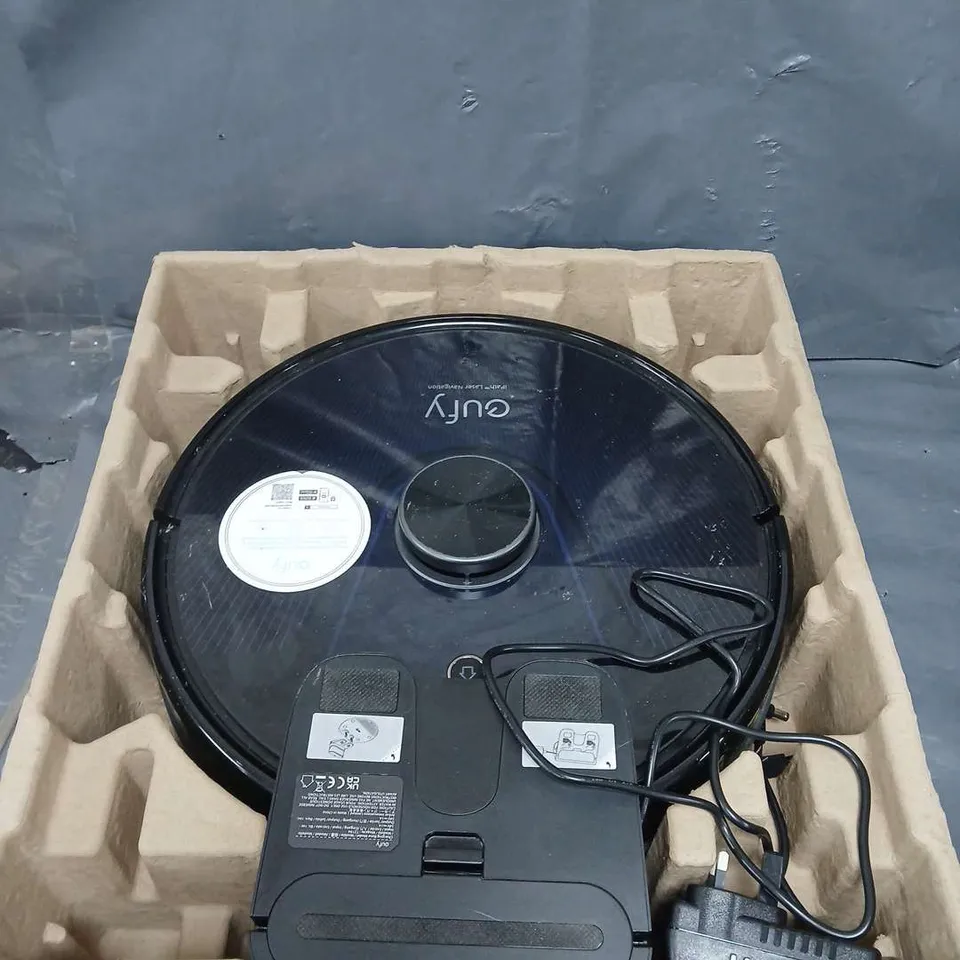 BOXED EUFY CLEAN L35 ROBOVAC 