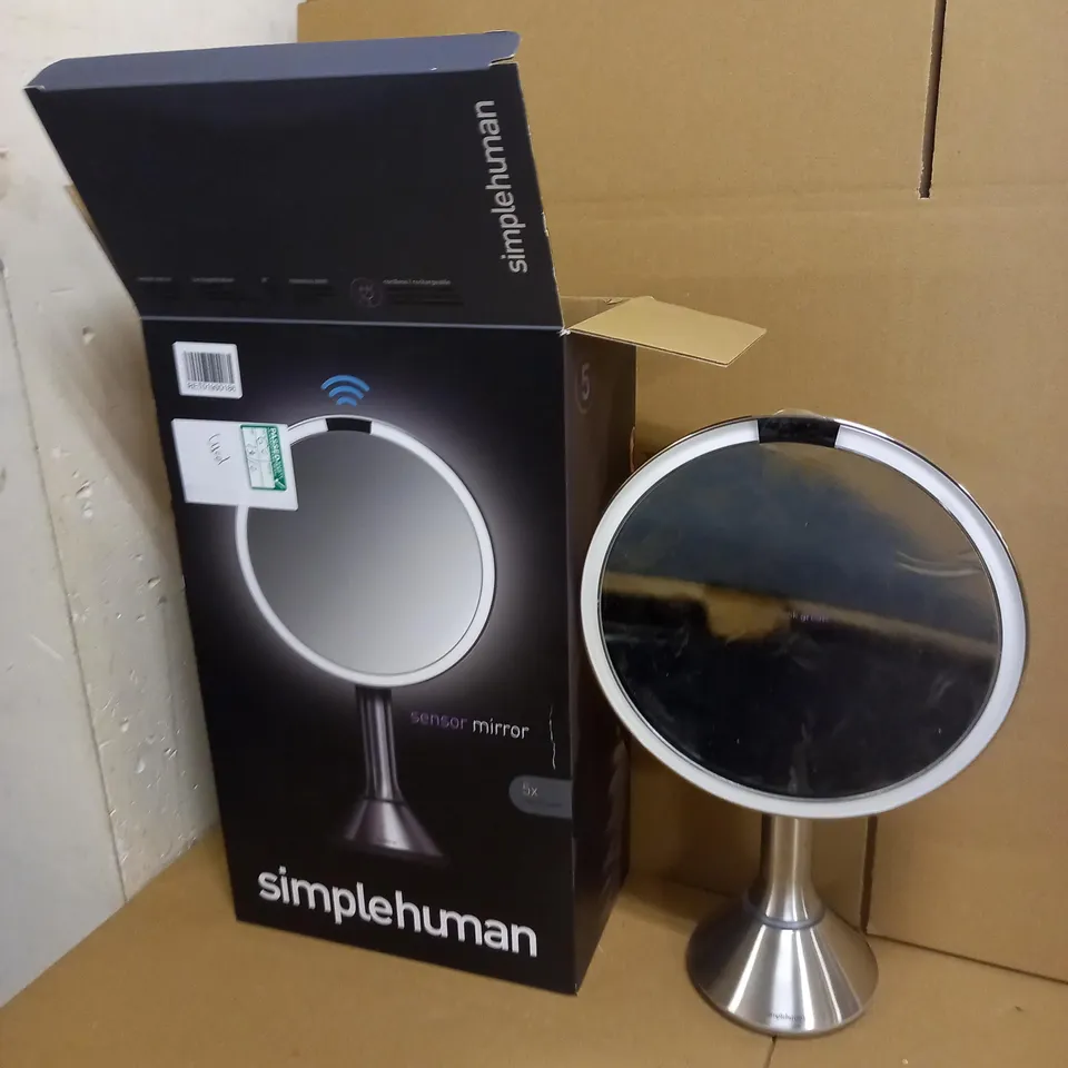 SIMPLE HUMAN SENSOR MIRROR