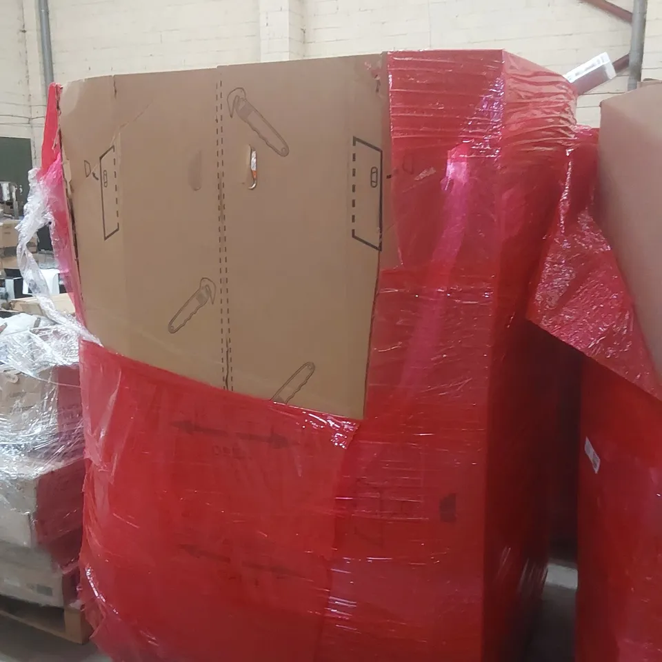 PALLET CONTAINING A VERY LARGE QUANTITY OF ASSORTED ITEMS INCLUDING: MEAT SLICER MACHINE, SHOWER SYSTEM, RETRACTABLE SAFETY GATE, BLINDS ECT