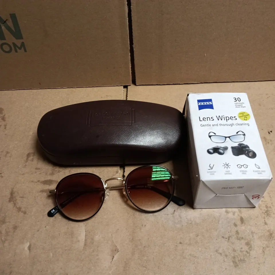 TOTE OF APPROXIMATELY 10 ASSORTED GLASSES/RELATED ITEMS TO INCLUDE LONDON RETRO SUNGLASSES, LENS WIPES ETC