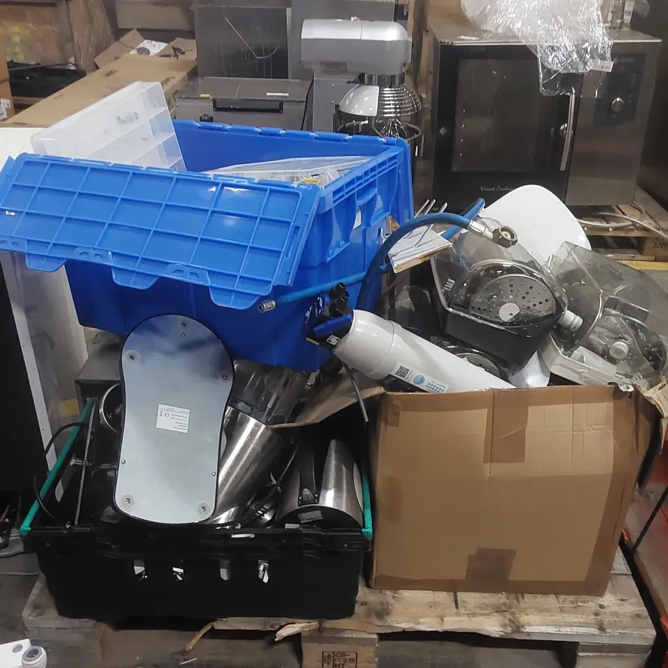PALLET CONTAINING A VERY LARGE QUANTITY OF ASSORTED CATERING EQUIPMENT PARTS INCLUDING HADEN MICROWAVE WITH DAMAGED
FRONT, TOASTER, KETTLES ECT