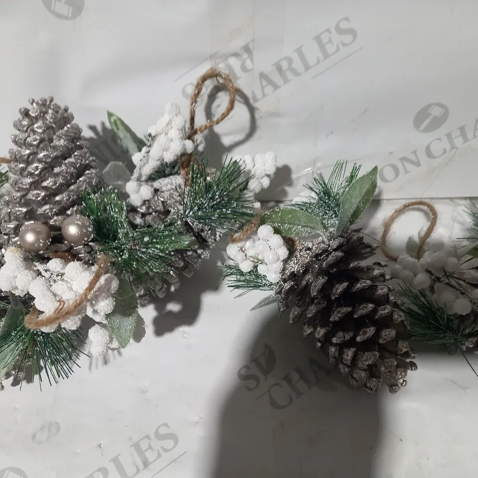 SET 6 FROSTED PINECONE TREE ORNAMENTS RRP £15.99