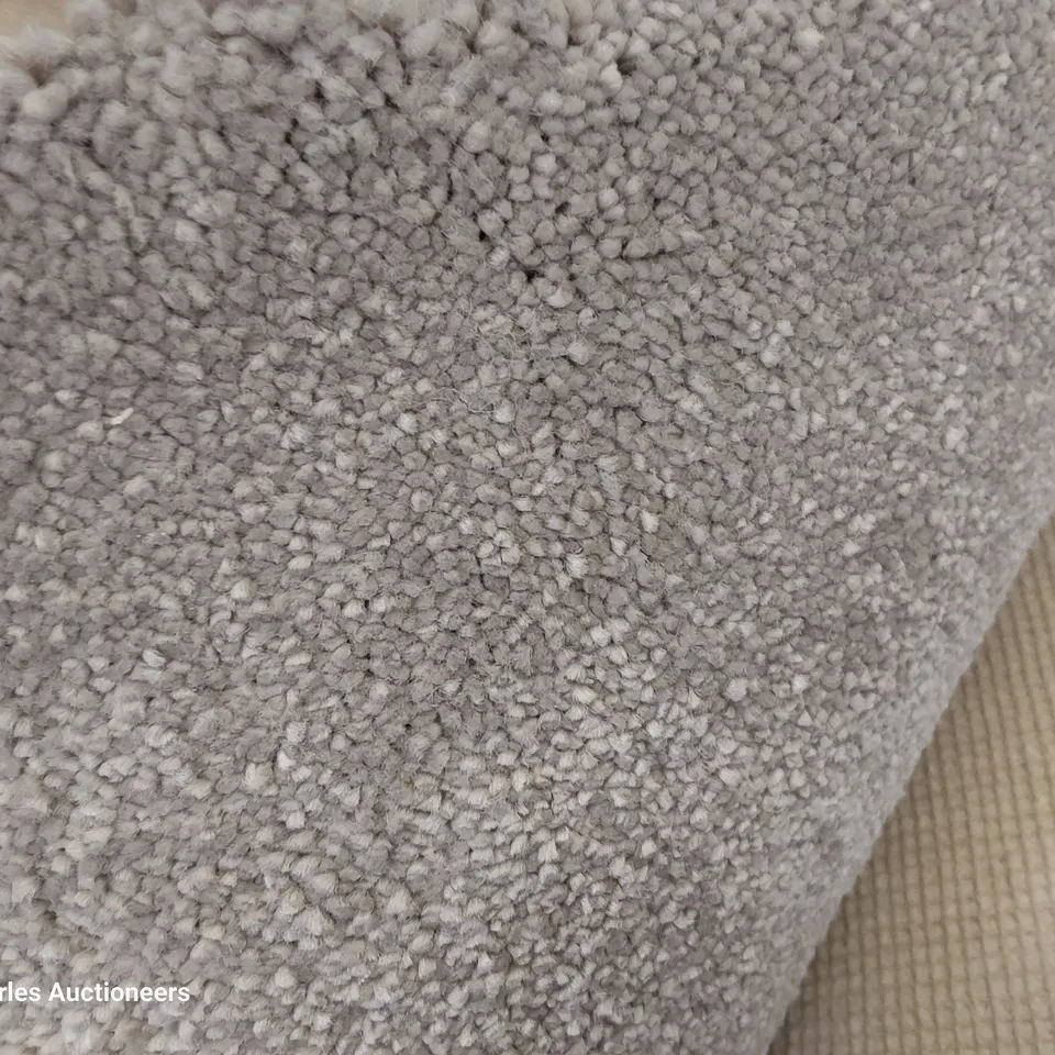 ROLL OF QUALITY NEW HARTLANDS INKBERROW CARPET APPROXIMATELY 5M × 8.5M