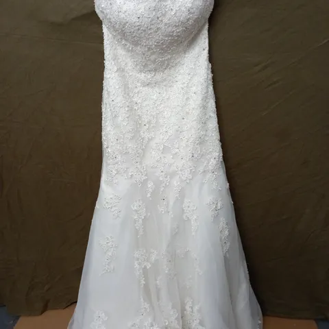 EMBELLISHED NET OVERLAY WEDDING DRESS - SIZE UNSPECIFIED