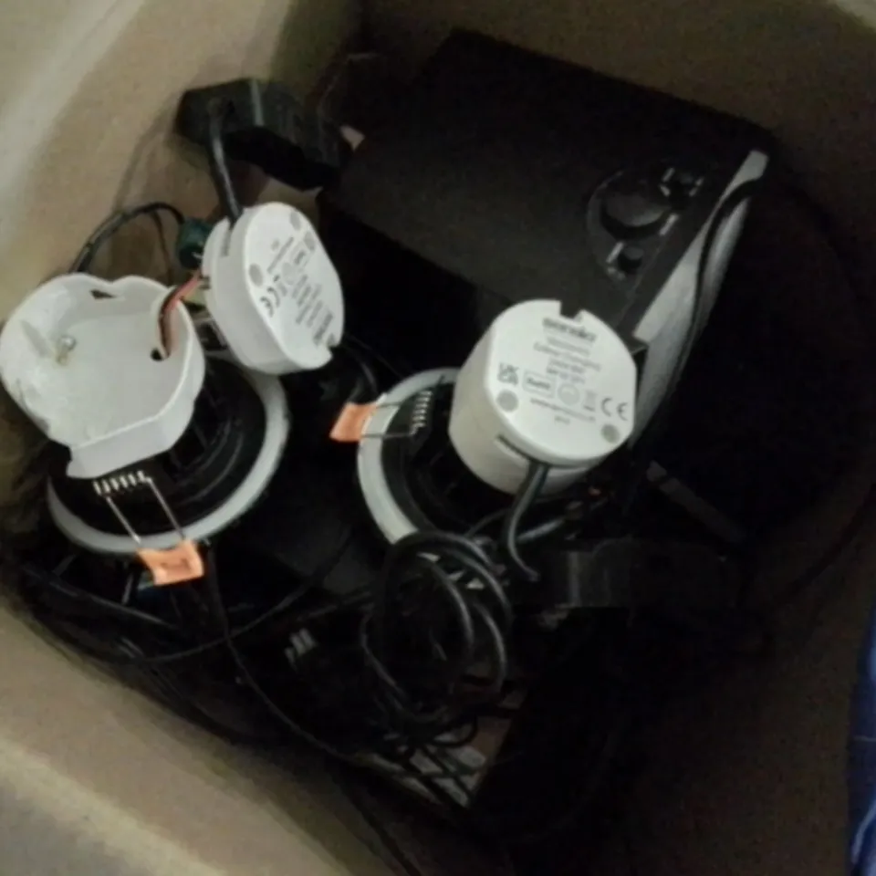 ASSORTED ITEMS INCLUDING, TOILET SEATS, CONCEALED CISTERN, BOX GREETING CARDS, DOWNLIGHTERS, WITE BASKETS, PC SPEAKERS,