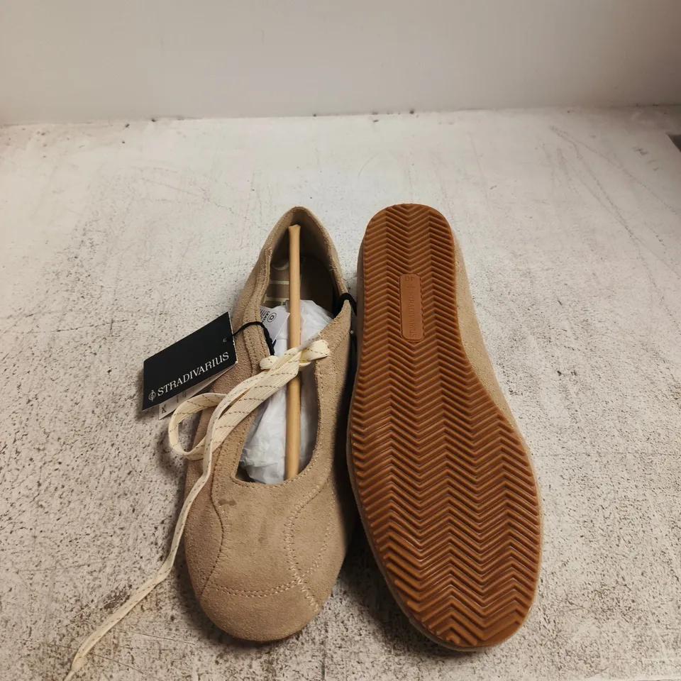 STRADIVARIUS BEIGE SUEDE BALLET FLATS, WITH CREAM LACES UK 7