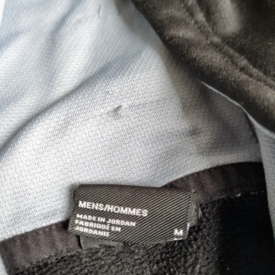 THE NORTH FACE MEN'S HOODIE – BLACK, SIZE M