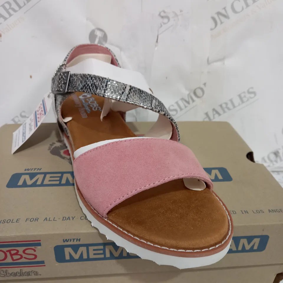 SKECHERS SIZE 5 DESERT KISS CACTUS ASYMMETRIC SNAKE PRINT SANDAL PINK UK SIZE 6.5