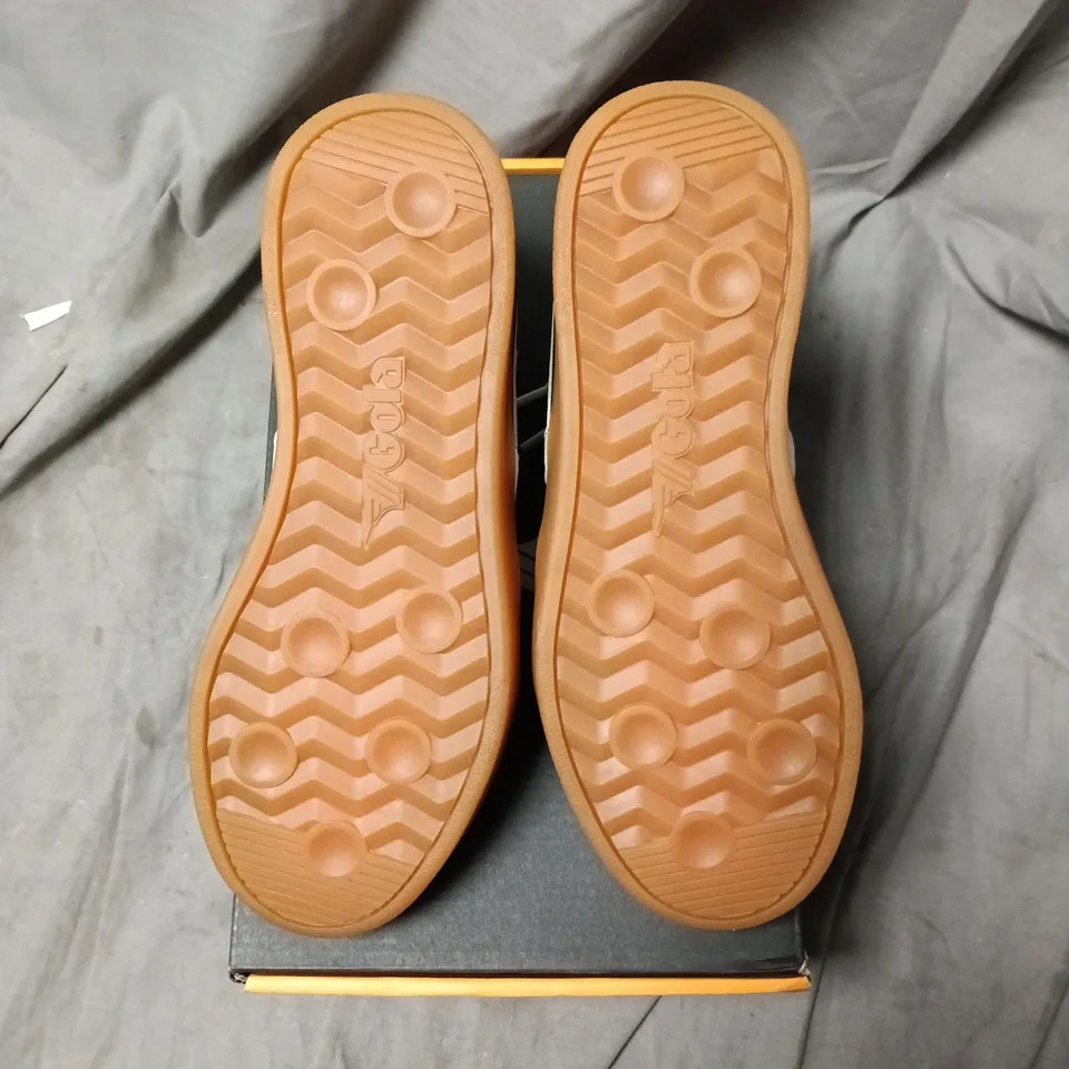 Gola Cyclone Leather Sneakers – Black/White, UK 4 (EU 37)