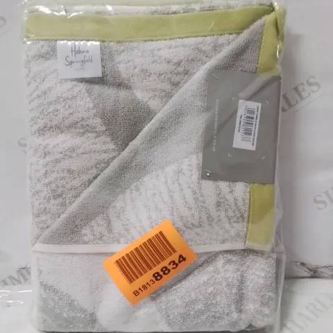 BRAND NEW SEALED UNNA BATH TOWEL SINGLE