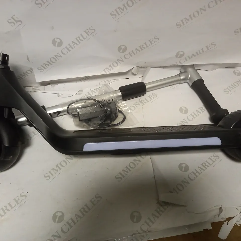 BOXED ZINC LIGHT UP ELECTRIC SCOOTER 6+ - COLLECTION ONLY  RRP £139.99