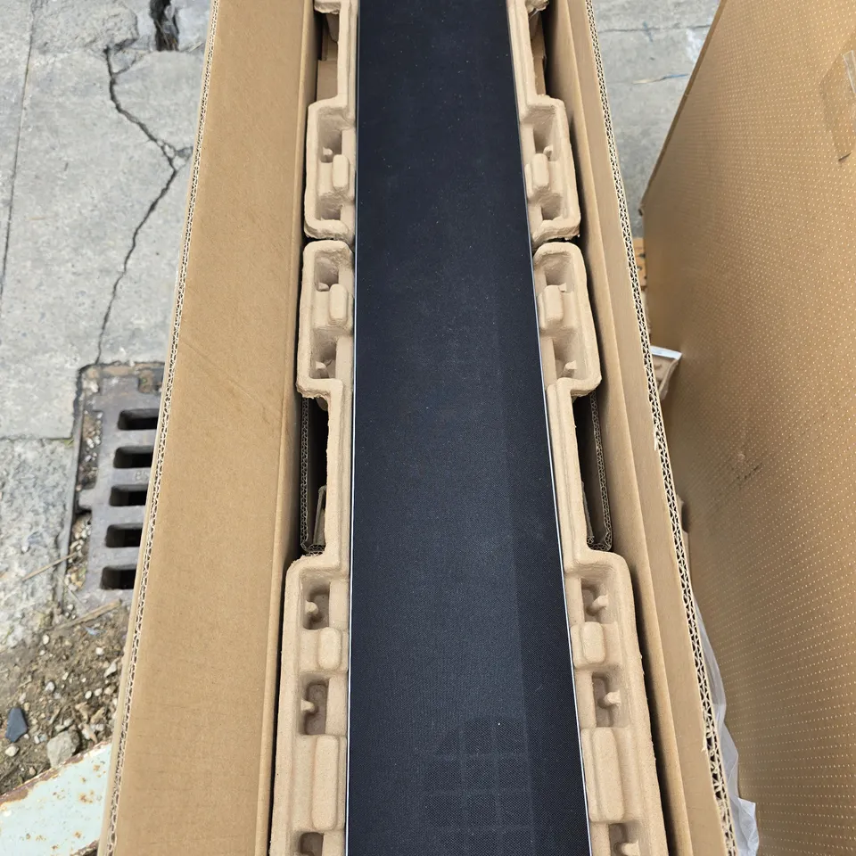 LG SOUNDBAR G1 FLUSH MOUNT 3.1 CH HIGH RES AUDIO SOUNDBAR WITH DOLBY ATMOS