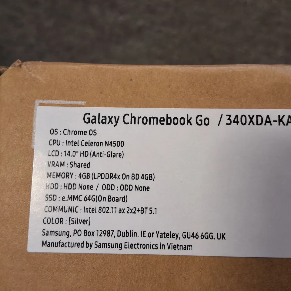 BOXED SAMSUNG GALAXY CHROMEBOOK INTEL LAPTOP IN SILVER - 340XDA-KA2
