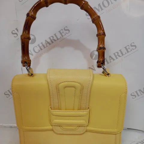 MODA IN PELLE YELLOW CUSTARD WOODEN STRAP BAG