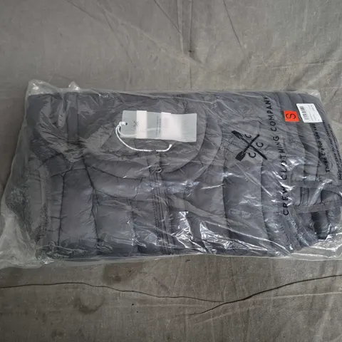 BAGGED CREW CLOTHING COMPANY LOWTHER GILET – CHARCOAL, SIZE S