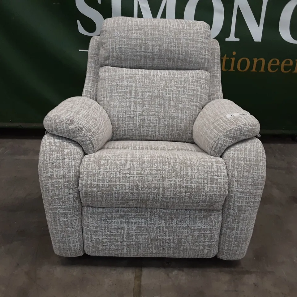 QUALITY BRITISH MANUFACTURED DESIGNER G PLAN KINGSBURY CHAIR B102 SHORE OATMEAL 