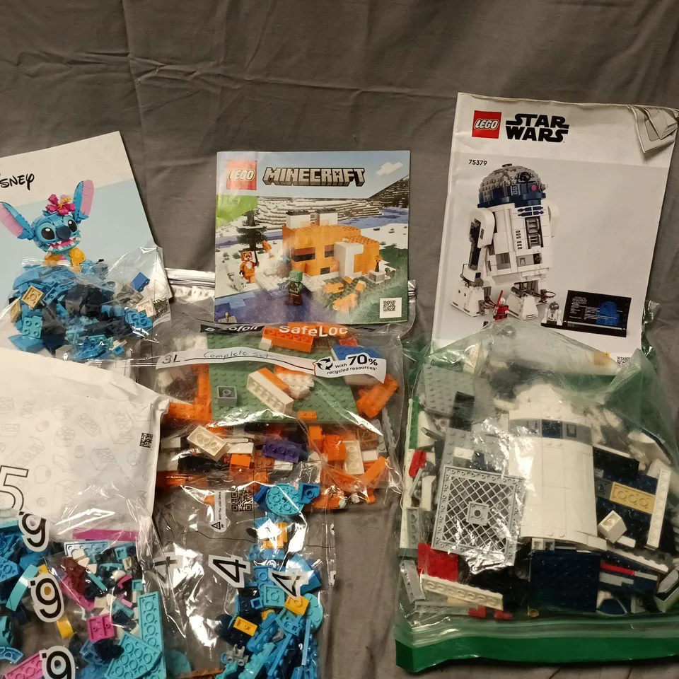 LOT OF ASSORTED UNBOXED LEGO BRICKS FROM MULTIPLE SETS
