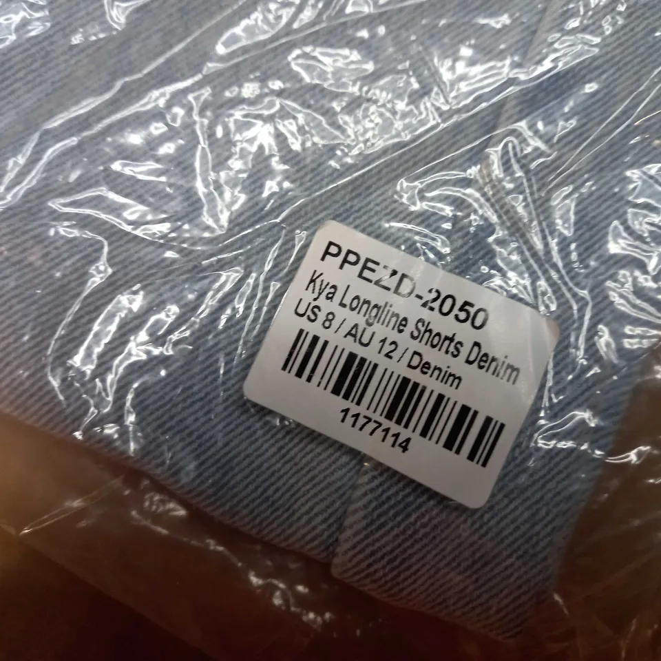 PACKAGED PRINCESS POLLY LONGLINE DENIM SHORTS - SIZE 12