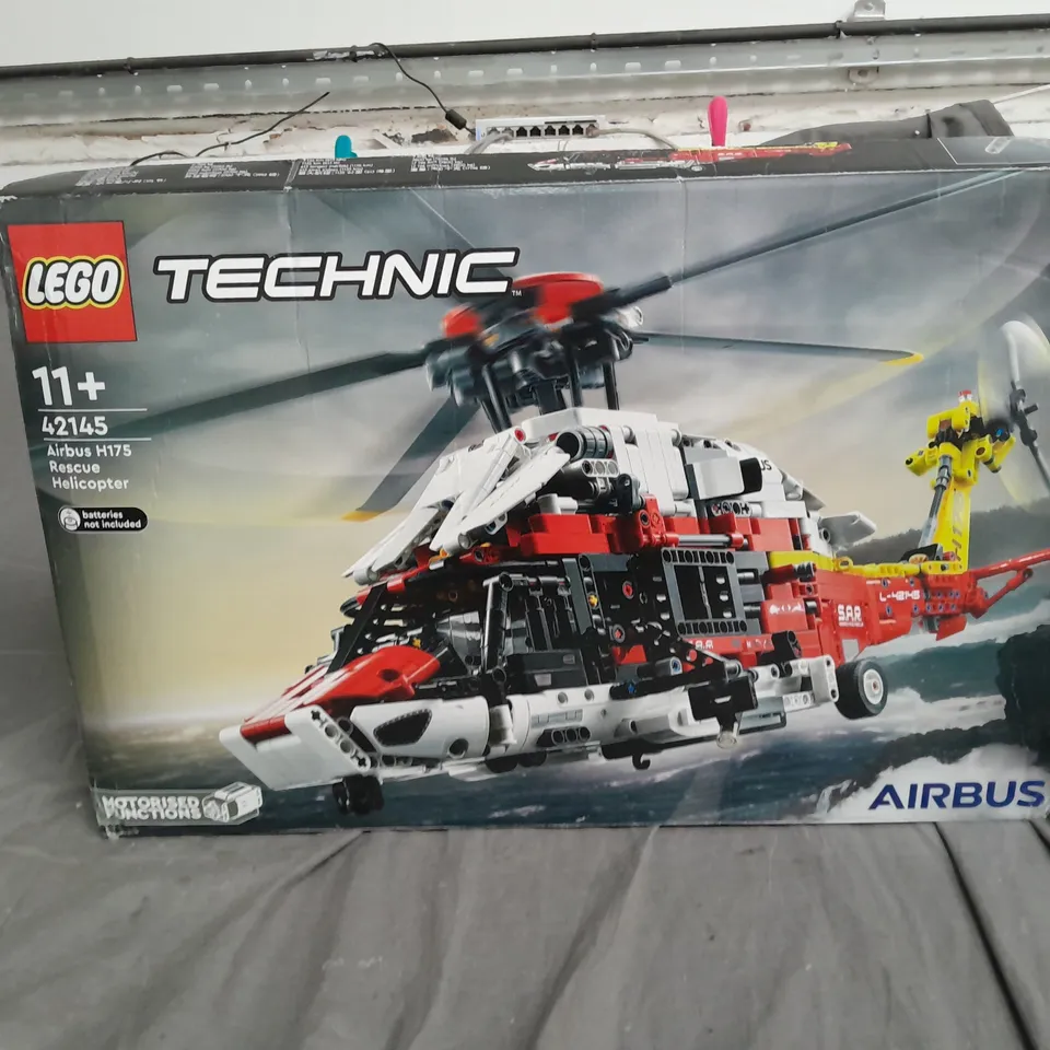 BOXED LEGO TECHNIC AIRBUS H175 RESCUE HELICOPTER RRP £179.5