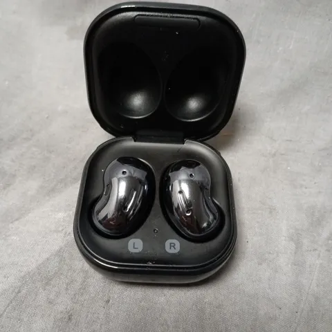 SAMSUNG GALAXY BUDS (SM-R180)