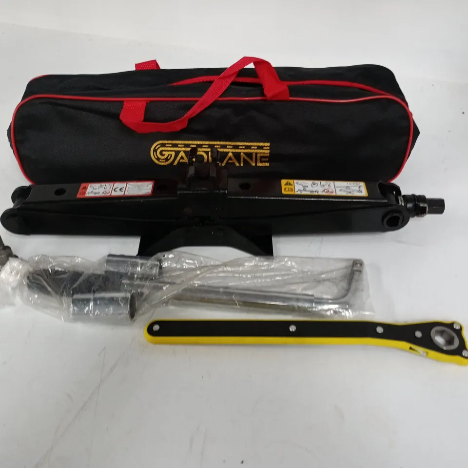 GADLANE 3-TONNE TROLLEY JACK 
