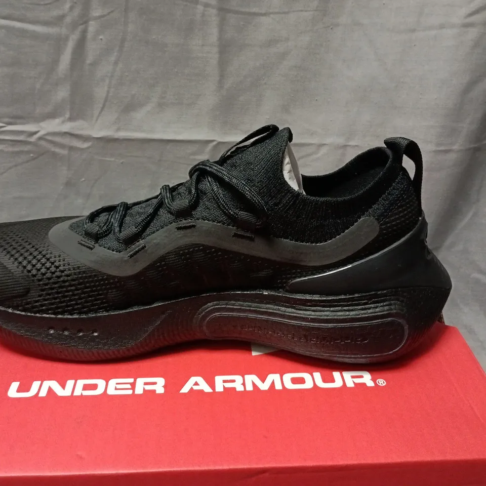 BOXED UNDER ARMOUR UA PHANTOM 4 RUNNING SHOES – BLACK, UK 9 (US 10, EUR 44)