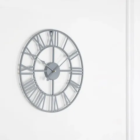 BOXED LUYEN METAL WALL CLOCK
