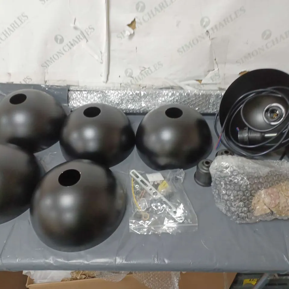 UNBOXED BLACK SEMI CIRCLE LIGHT PENDANTS 