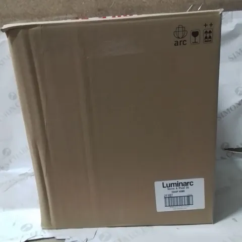 BOXED LUMINARC WINE GLASSES APPROXIMATELY 24