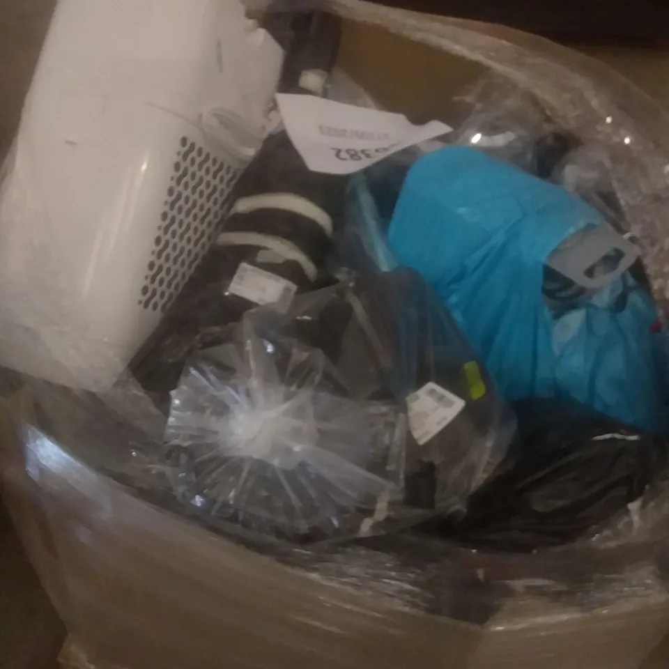 PALLET OF APPROXIMATELY ASSORTED ELECTRICAL ITEMS INCLUDING