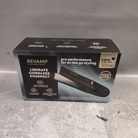 BOXED REVAMP LIBERATE CORDLESS CERAMIC COMPACT STRAIGHTENER ST-1700-EU2