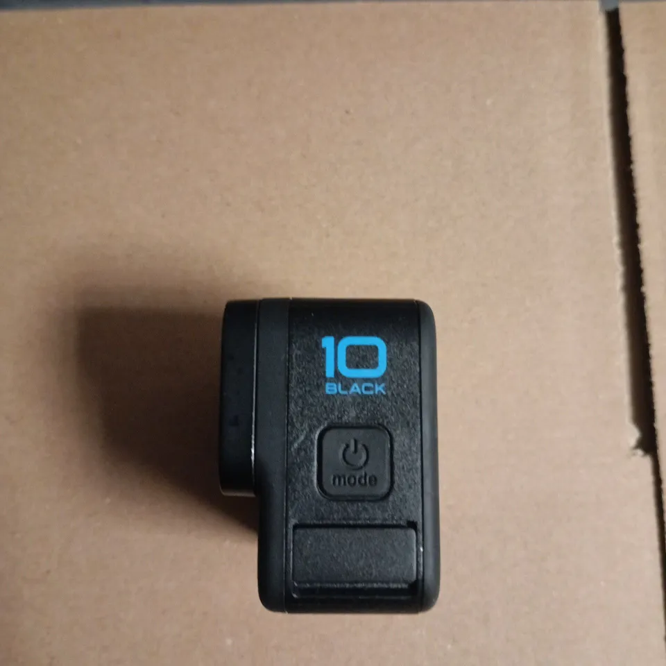 GOPRO HERO10 BLACK ACTION CAMERA