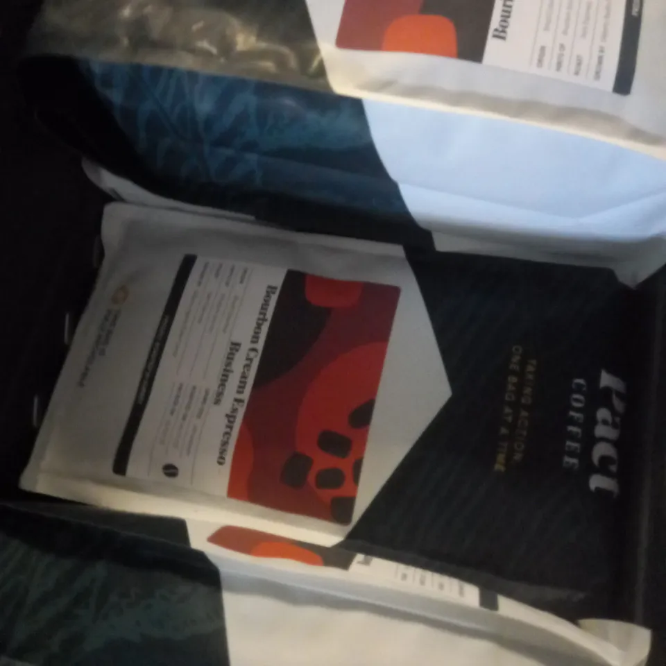 BOX OF APPROX 5 BAGS OF PACT COFFEE BOURBON CREAM ESPRESSO BUSINESS 