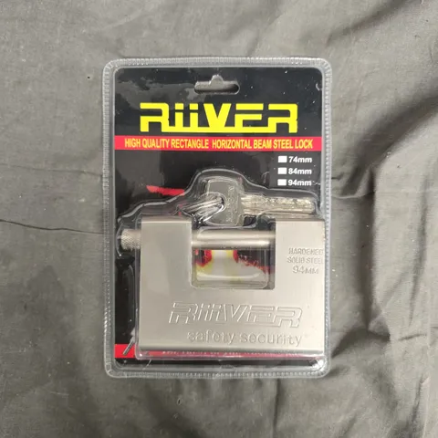 RIIVER HARDENED SOLID STEEL 94MM PADLOCK WITH 2 KEYS