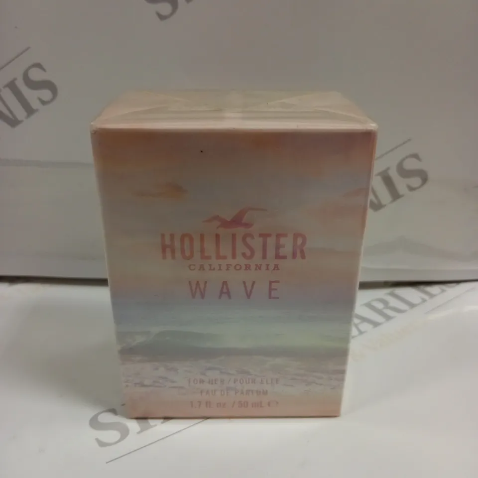 BOXED HOLLISTER CALIFORNIA WAVE EAU DE PARFUM - 50 ML