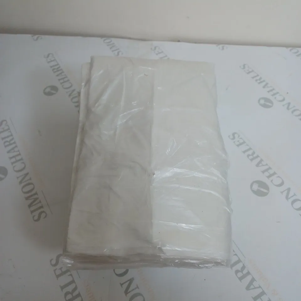 BOXED CLEAR REFUSE SACKS 