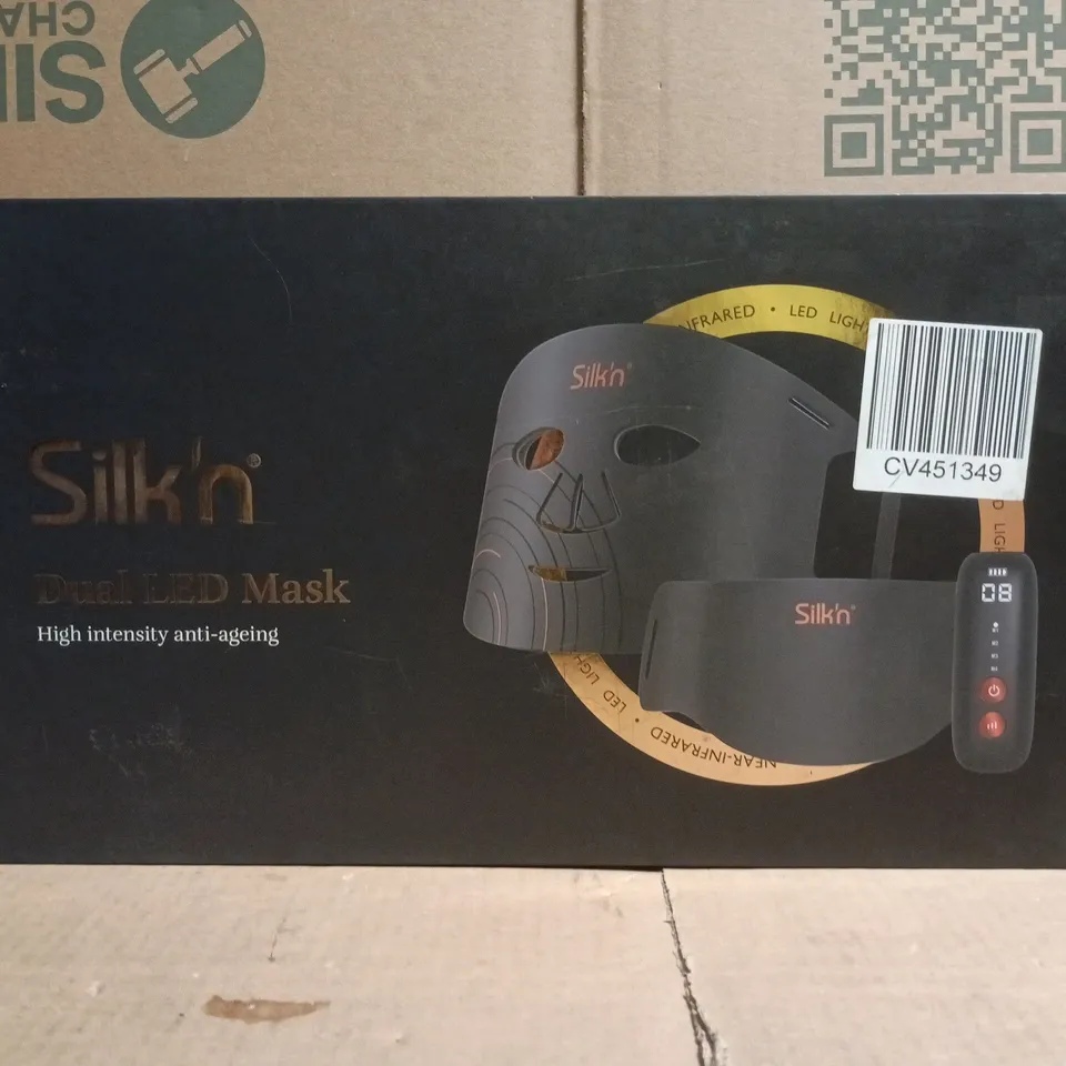 BOXED SILK'N DUAL LED ANTI-AGEING MASK