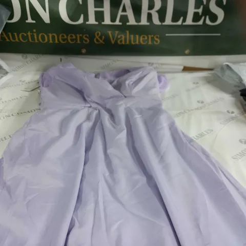 LAVETIR PURPLE WEDDING DRESS SIZE UNSPESIFIED 