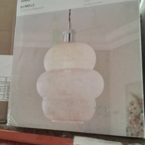 BOXED BUMBLE EASY FIT PENDENT