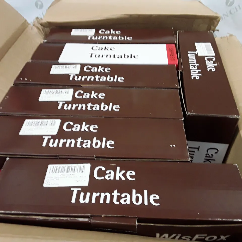 BOX CONTAINING 7 CAKE TURNTABLES
