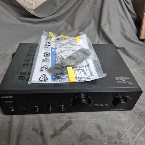 BLACK STEREO INTEGRATED AMPLIFIER – HOME AUDIO 