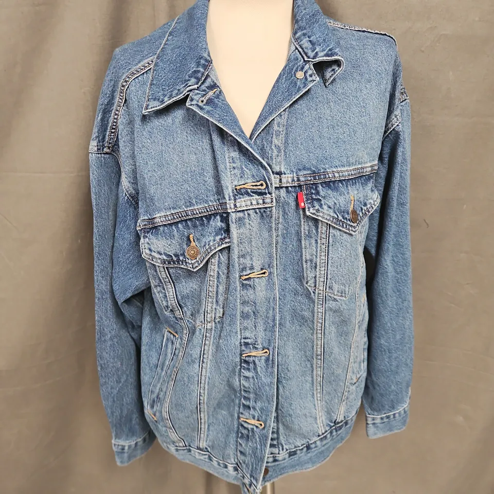 LEVI'S DENIM JACKET IN BLUE SIZE XS