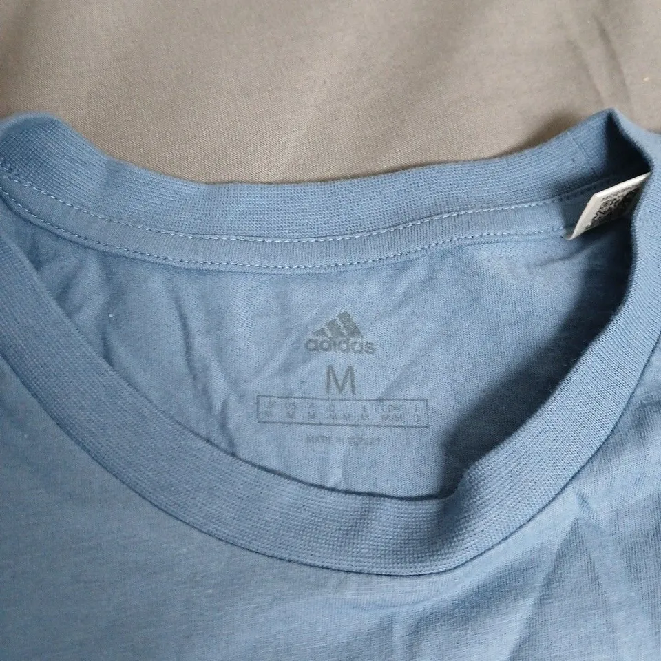 ADIDAS T-SHIRT – BLUE – UK MEDIUM