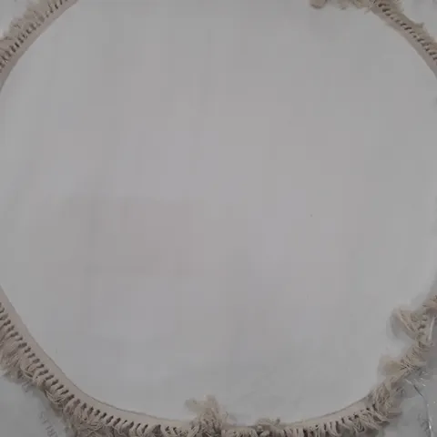 PACO HOME SWINDON ROUND RUG IN CREAM (120CM DIAMETER)