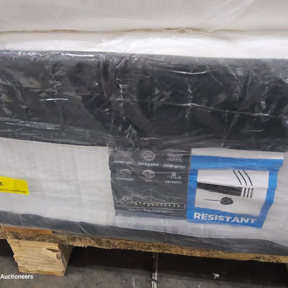 QUALITY BAGGED 4'6 DOUBLE POCKET SPRUNG MATTRESS 